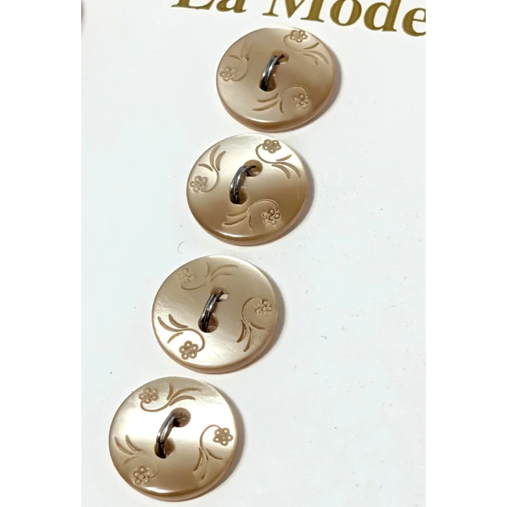 La Mode Buttons Lot 16pc Gold Iridescent & Layered Concentric Sewing Craft VTG